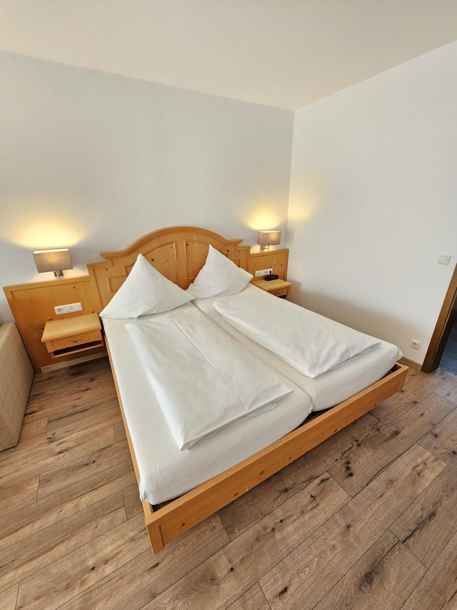 Hotel Cafe Fuggerhof Oberstdorf Extérieur photo